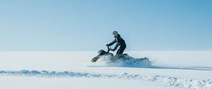 Upp till 40 % + 5 % extra studentrabatt hos Sledstore