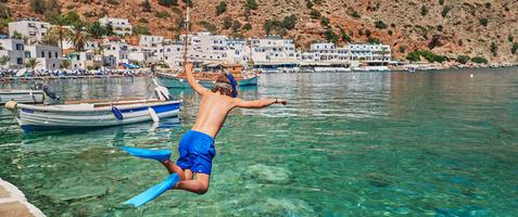 1 000 kr alumnirabatt på resor till Kreta