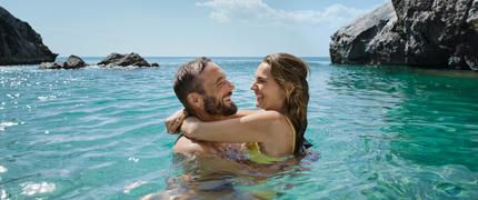 1 000 kr alumnirabatt på utvalda resmål