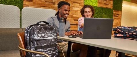 Upp till 50 % + 25 % extra studentrabatt hos HP