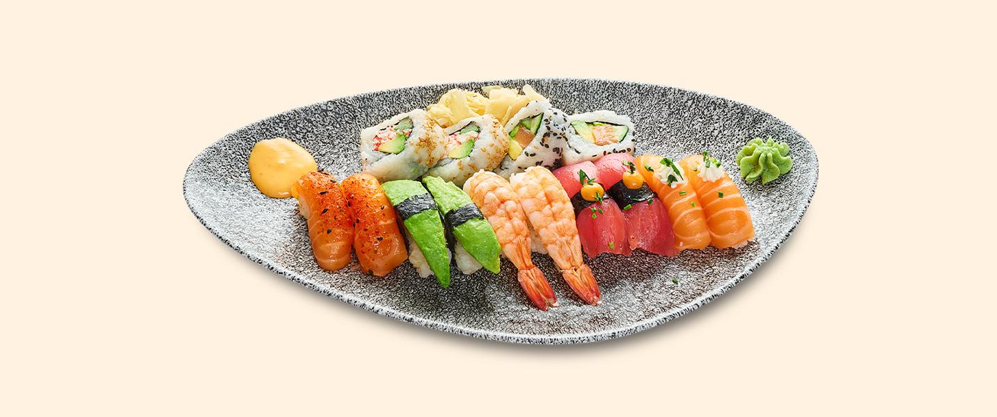 30 % studentrabatt på Pick & Choose 14/18 bitar hos Sushi Yama