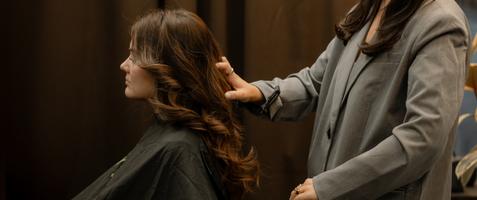 15 % studentrabatt på klippning hos By Deco