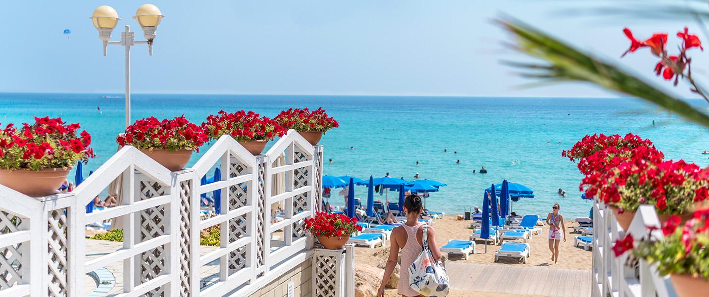 1 000 kr studentrabatt på alla resor till Cypern