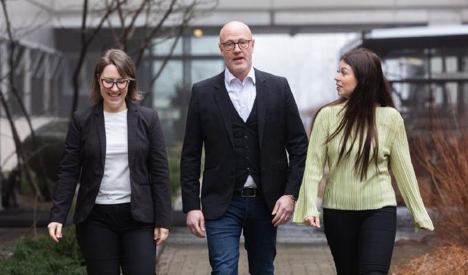 Läs mer om vårt ovanligt viktiga jobb