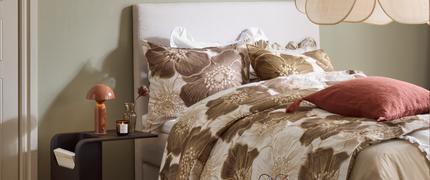 30 % på alla gardiner, bäddtextil, täcken & kuddar hos Mio