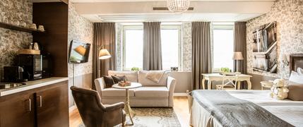 Upp till 35 % alumnirabatt hos Freys Hotel