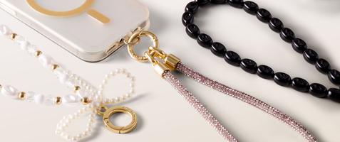 Upp till 50 % + 16 % studentrabatt hos Ideal of Sweden