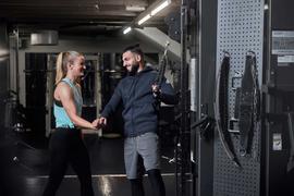 Träna till studentpriset 379 kr/mån i 12 månader