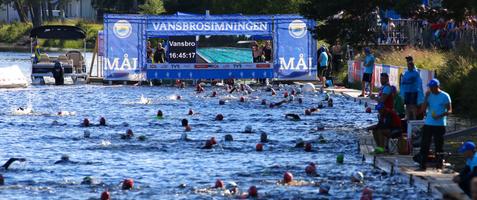 20 % studentrabatt på Vansbrosimningen