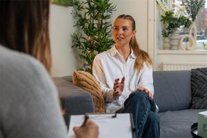 100kr alumnirabatt första samtalet - 6:e gratis
