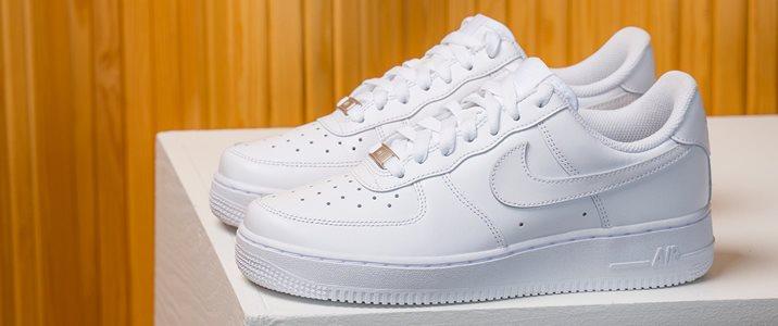Sneakers Point