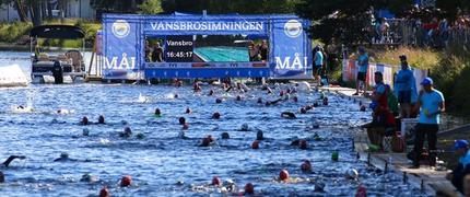 Vansbrosimningen