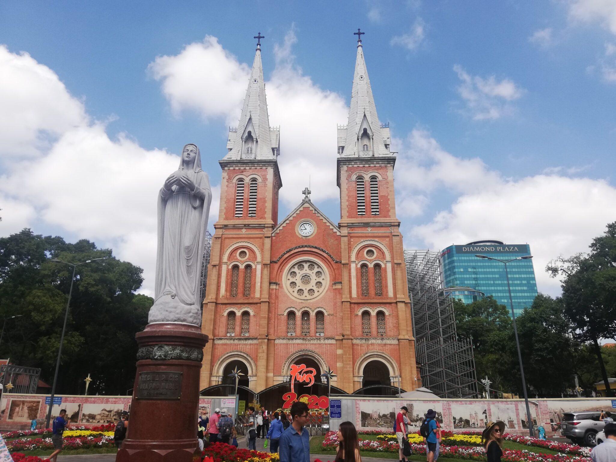 notre-dame-saigon-scaled.jpg